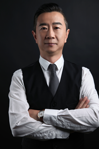 高健